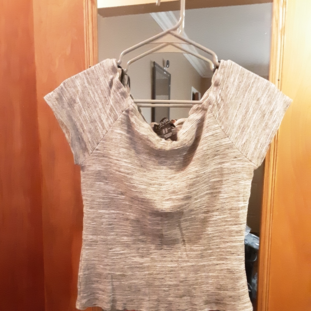 Forever 21 Crop shirt